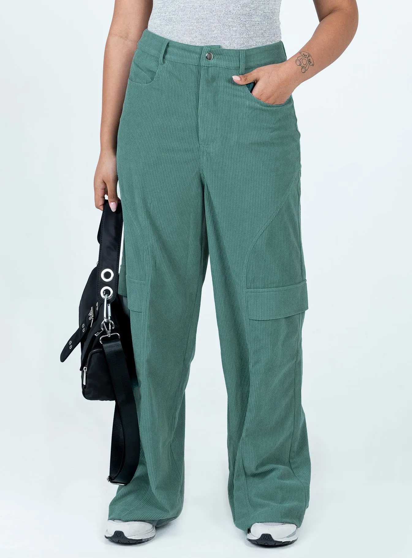 City Loop Cord Pant Green