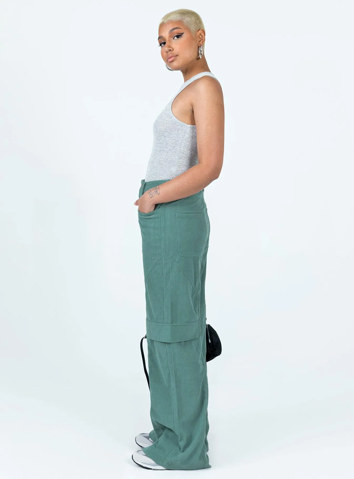 City Loop Cord Pant Green