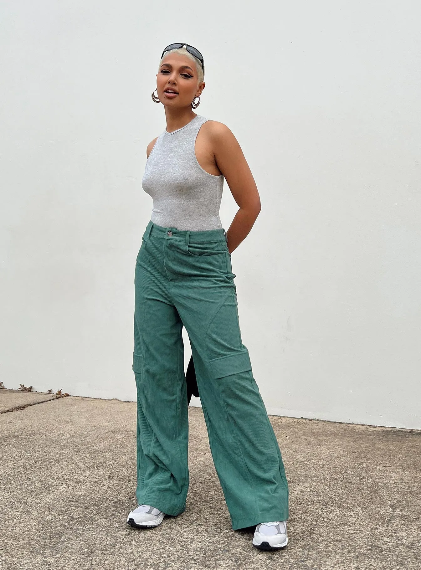 City Loop Cord Pant Green