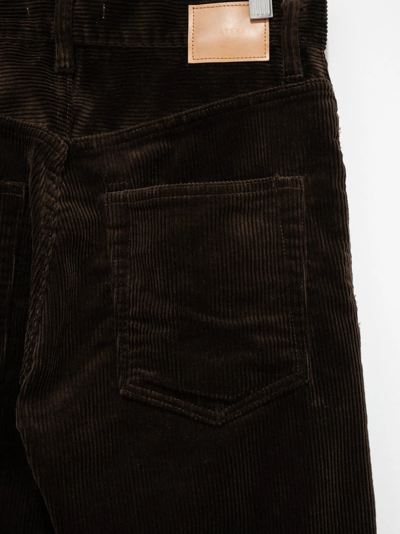 Loose Tapered Corduroy - Brown