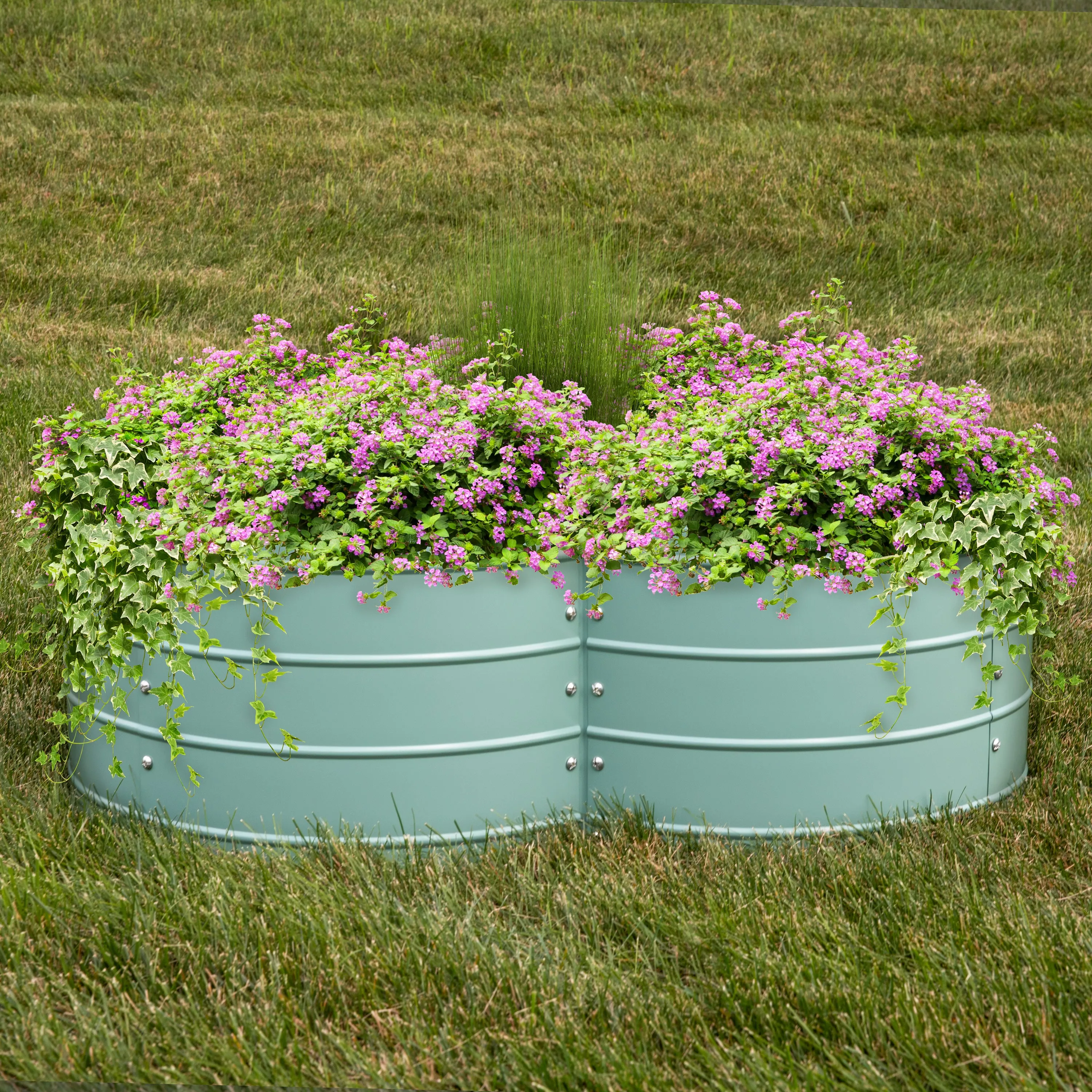 Sunnydaze 4-Leaf Clover-Shaped Galvanized Steel Raised Garden Bed