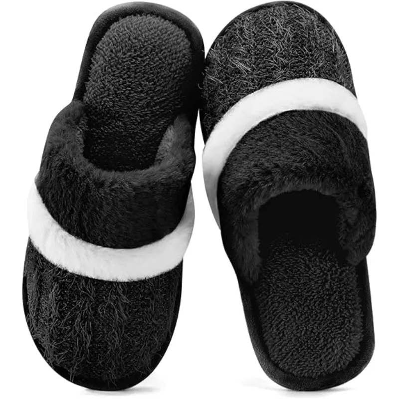 Versatile Indoor And Outdoor Slippers