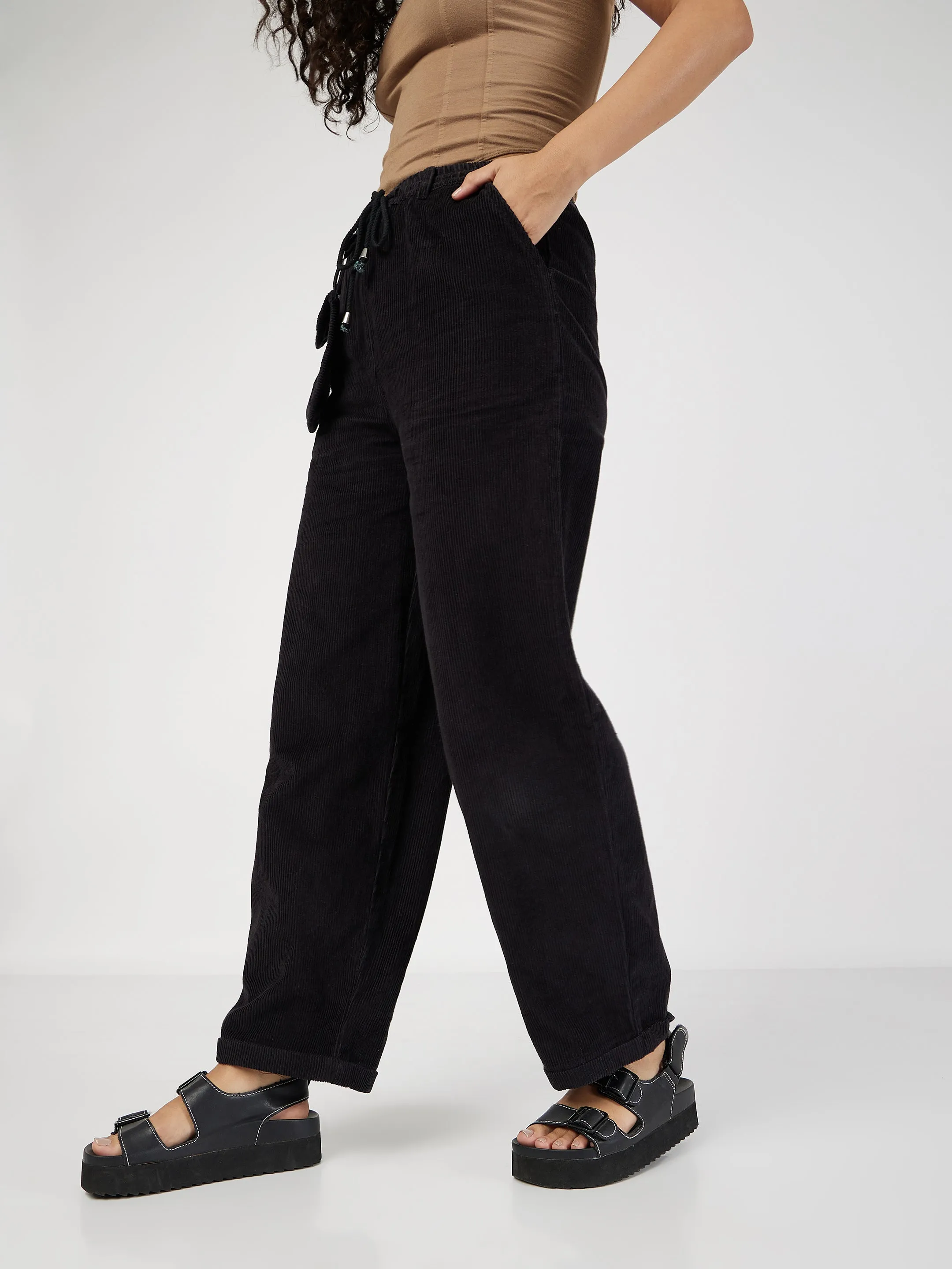 Women Black Corduroy Pouch Pocket Drawstring Pants